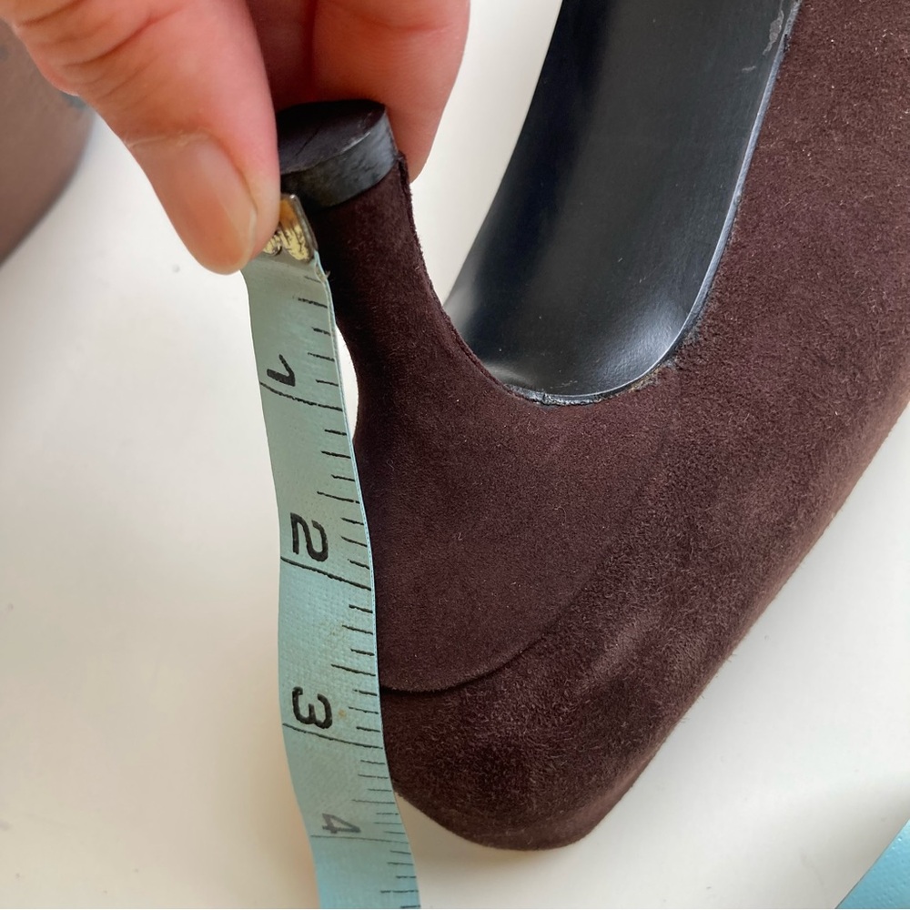 Stuart Weitzman Cola Brown Suede Leather Soled Pointed Toe Kitten Heel Pumps 8.5 - Picture 9 of 14